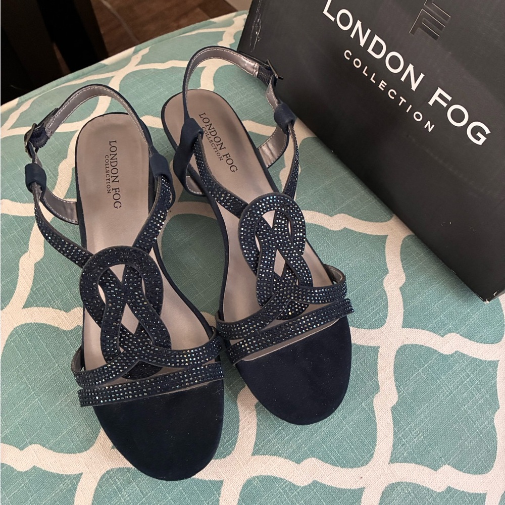 London Fog Women's Size 7M Dark Blue Rhinestone Strappy Sandals